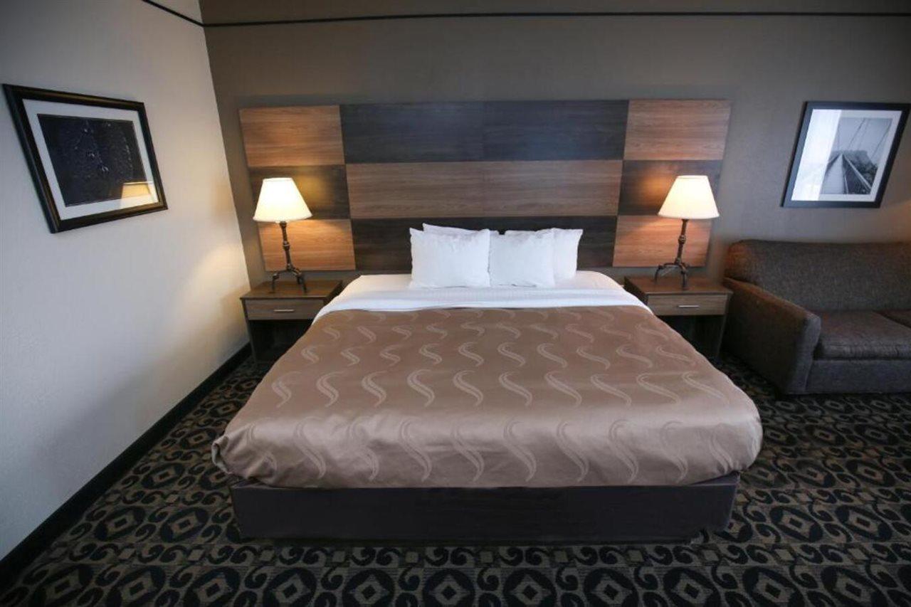 Quality Inn & Suites Boone - University Area Exteriér fotografie